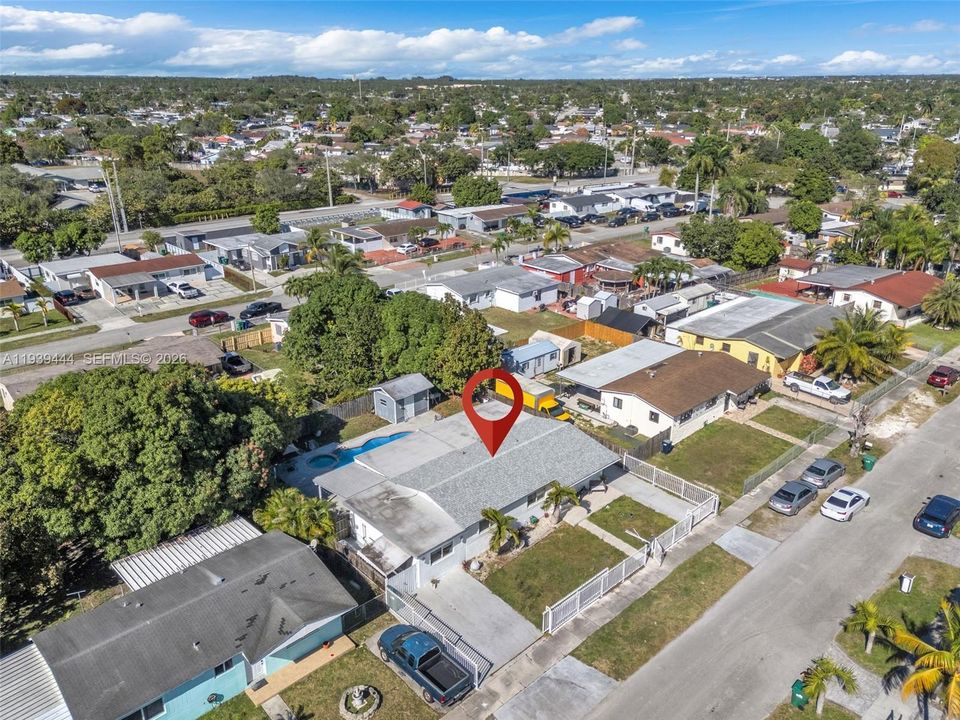 待售: $649,900 (4 贝兹, 2 浴室, 1843 平方英尺)