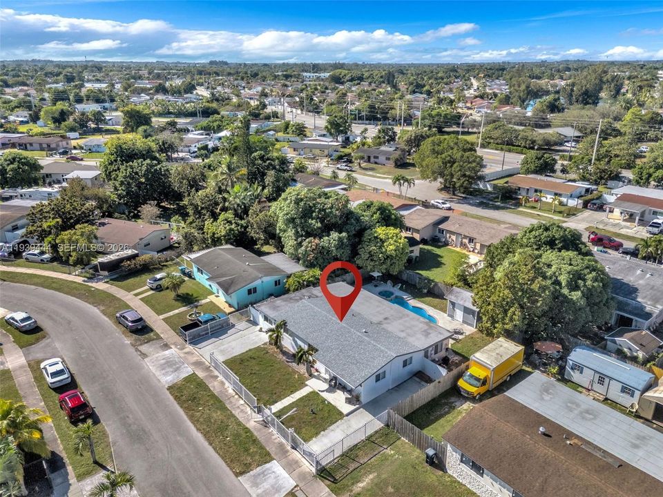 待售: $649,900 (4 贝兹, 2 浴室, 1843 平方英尺)