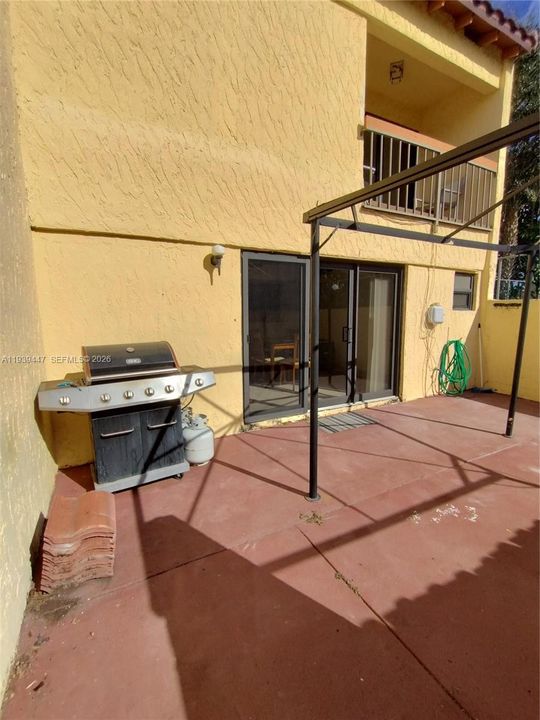 出租: $2,800 (3 贝兹, 2 浴室, 1617 平方英尺)