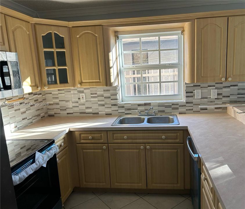 En Renta: $3,500 (3 camas, 2 baños, 1790 Pies cuadrados)