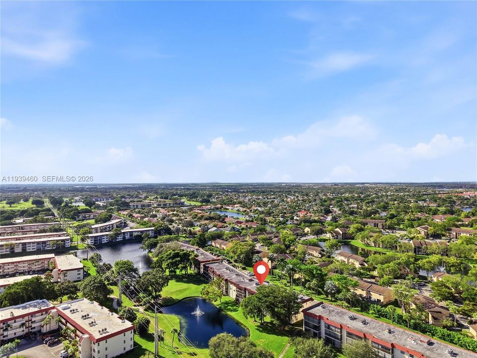 For Sale: $360,000 (2 beds, 2 baths, 1459 Square Feet)