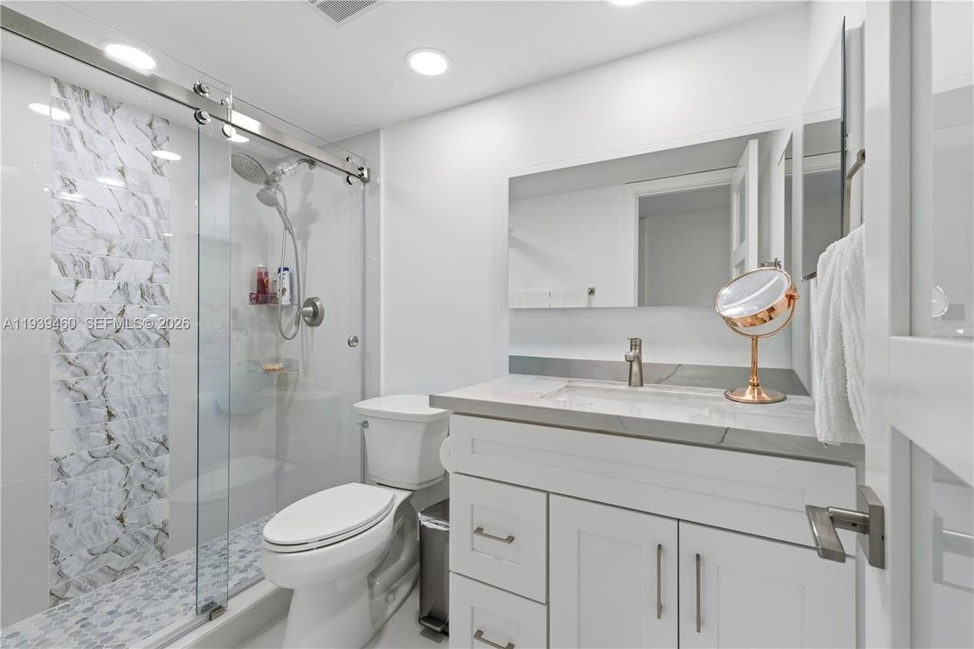 For Sale: $360,000 (2 beds, 2 baths, 1459 Square Feet)