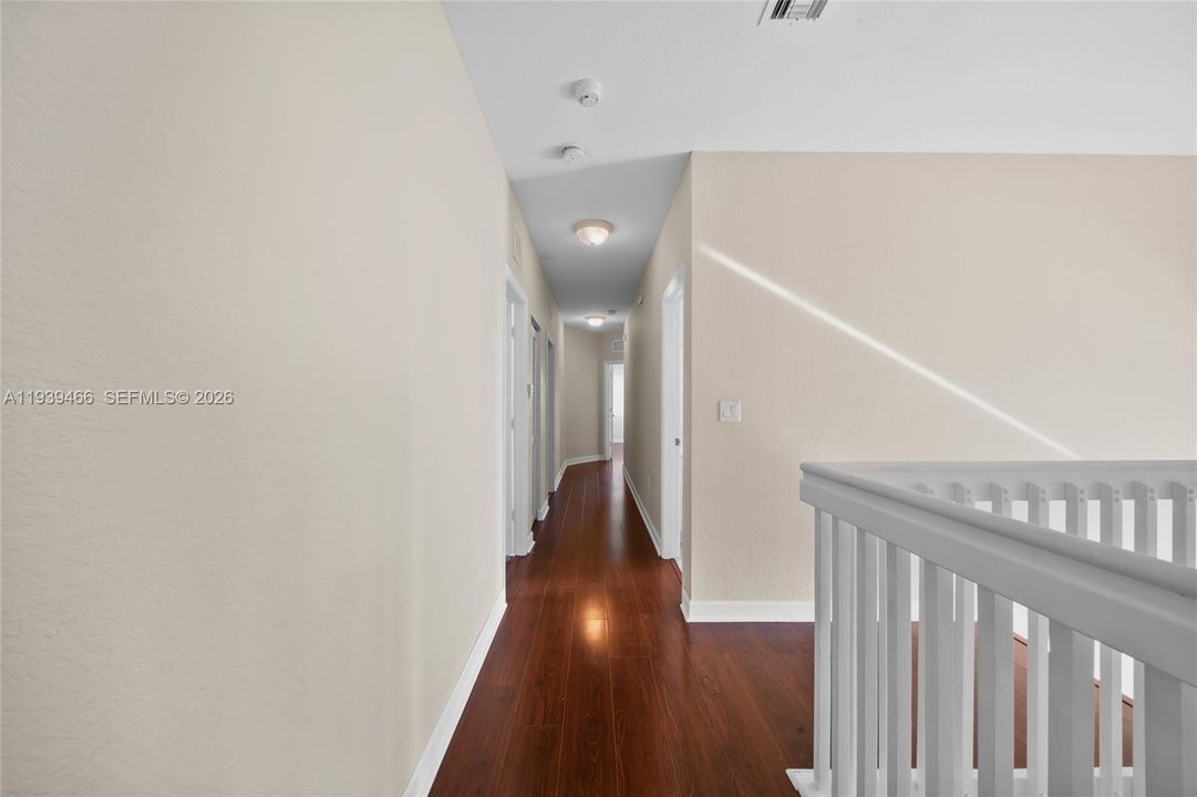 В аренду: $3,800 (5 спален, 2 ванн, 2693 Квадратных фут)