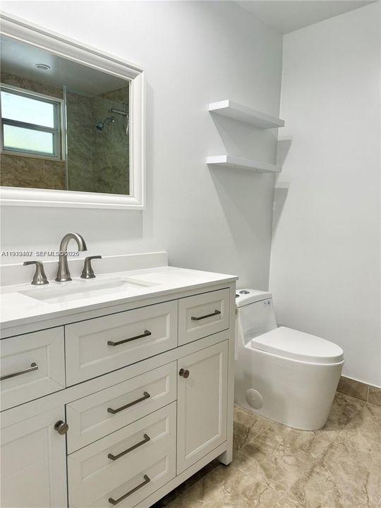 For Rent: $1,795 (1 beds, 1 baths, 1130 Square Feet)