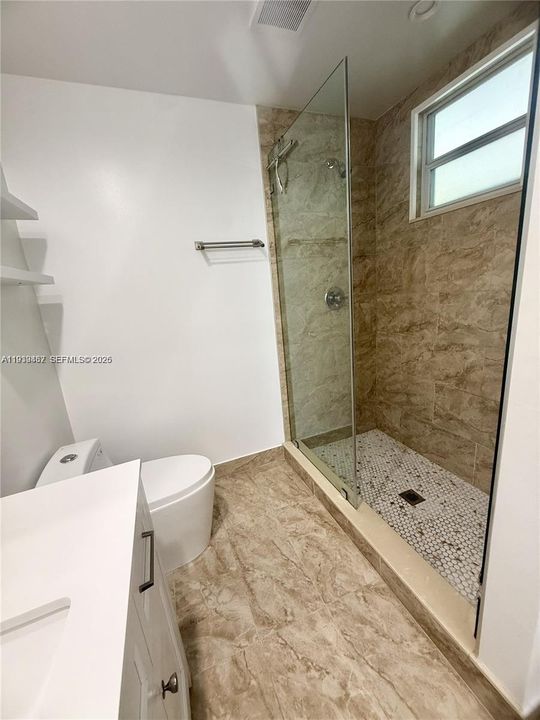 For Rent: $1,795 (1 beds, 1 baths, 1130 Square Feet)