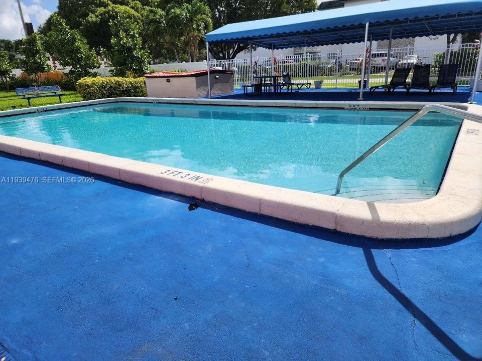 For Rent: $1,800 (2 beds, 2 baths, 1020 Square Feet)