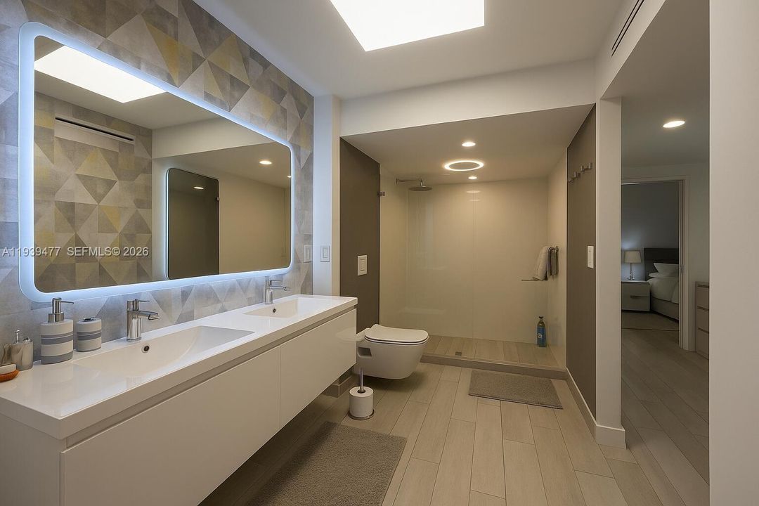 For Rent: $2,750 (2 beds, 2 baths, 1094 Square Feet)