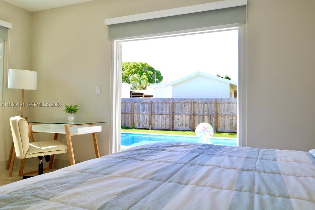 For Rent: $12,900 (4 beds, 3 baths, 1952 Square Feet)