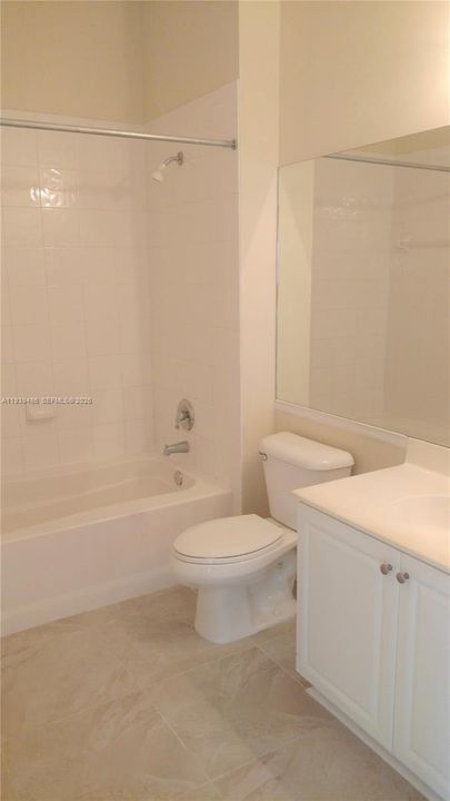 В аренду: $1,900 (1 спален, 1 ванн, 775 Квадратных фут)