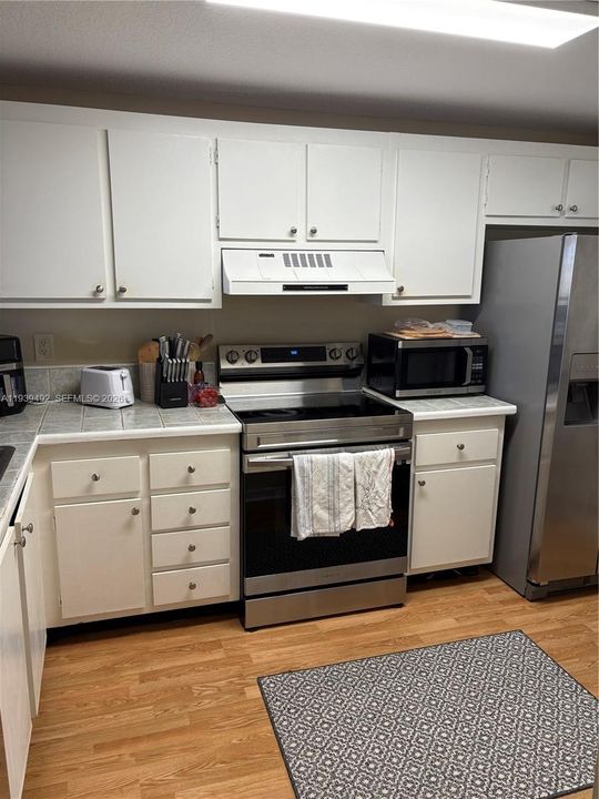 En Venta: $299,000 (1 camas, 1 baños, 815 Pies cuadrados)