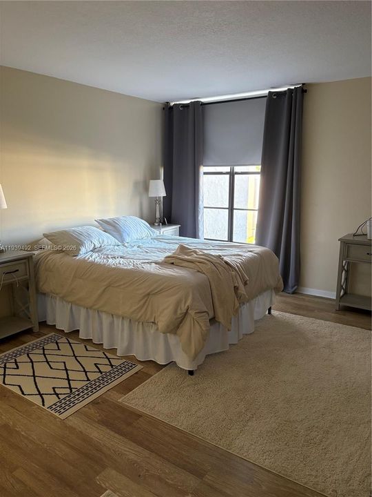 En Venta: $299,000 (1 camas, 1 baños, 815 Pies cuadrados)