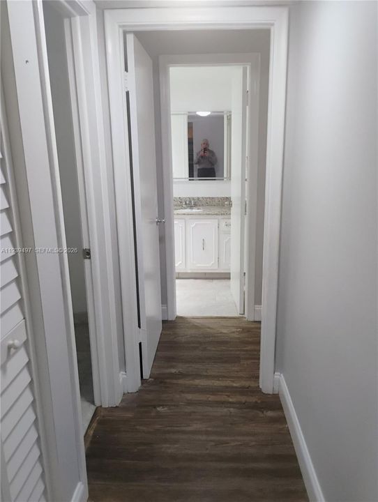 待售: $164,700 (1 贝兹, 1 浴室, 800 平方英尺)