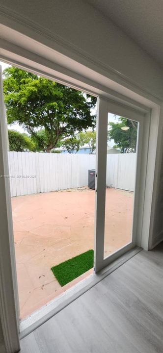 En Renta: $2,700 (3 camas, 2 baños, 1458 Pies cuadrados)