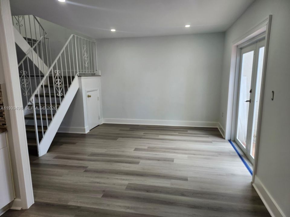 En Renta: $2,700 (3 camas, 2 baños, 1458 Pies cuadrados)