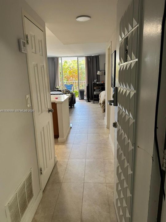 На продажу: $205,500 (0 спален, 1 ванн, 577 Квадратных фут)