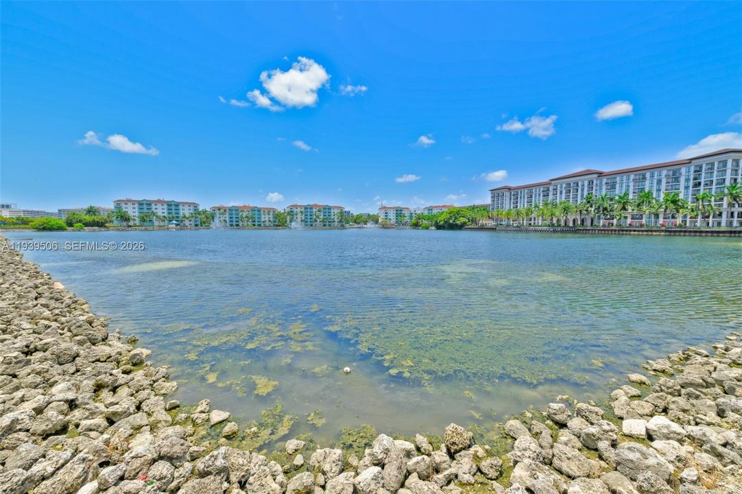 En Venta: $535,000 (3 camas, 2 baños, 1129 Pies cuadrados)