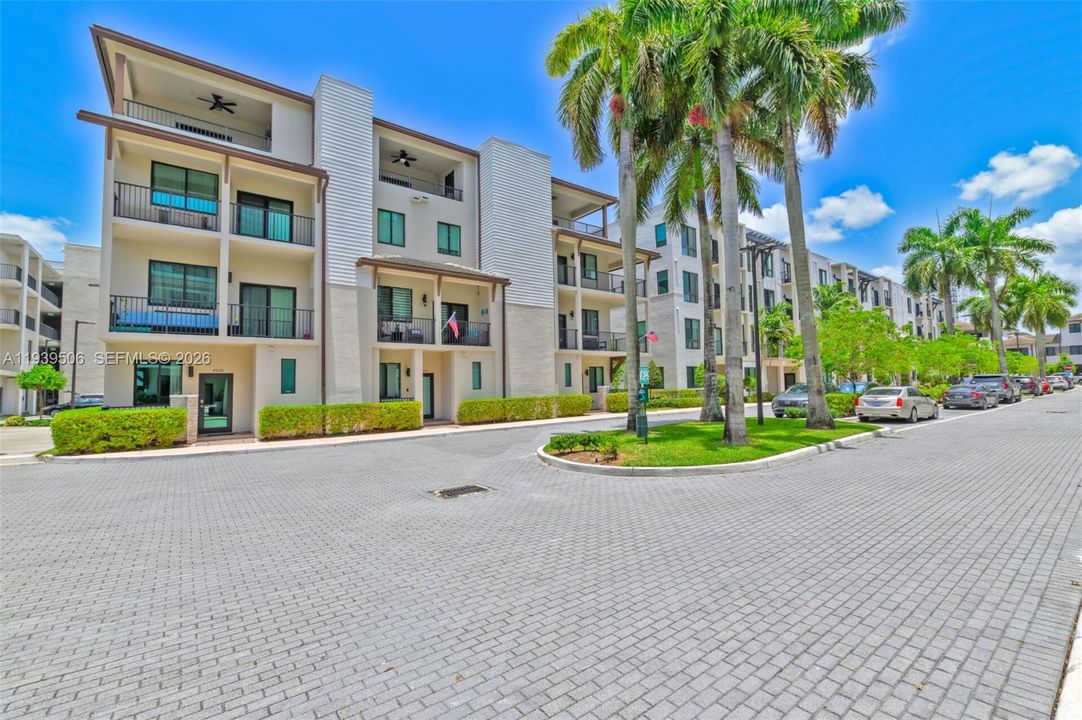 En Venta: $535,000 (3 camas, 2 baños, 1129 Pies cuadrados)