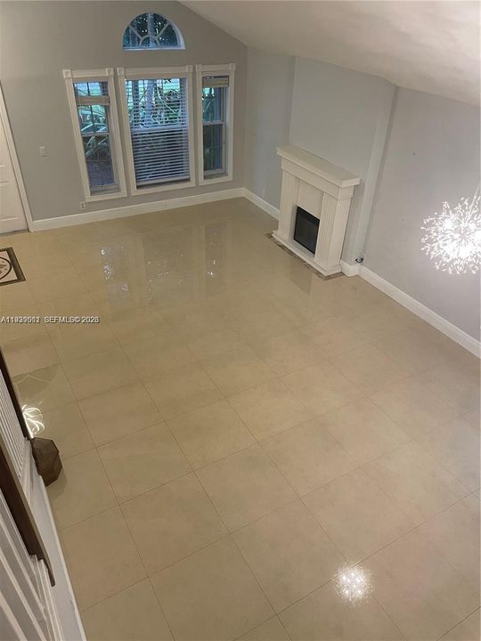 На продажу: $885,000 (4 спален, 2 ванн, 2339 Квадратных фут)