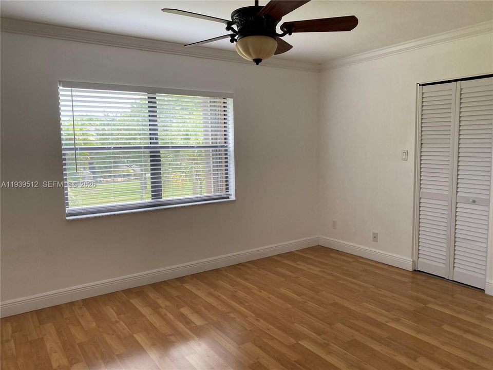 For Rent: $3,100 (3 beds, 2 baths, 1400 Square Feet)