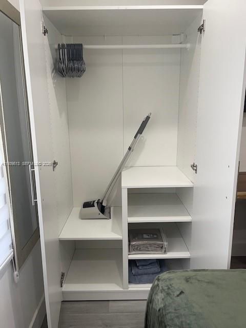 В аренду: $1,590 (1 спален, 1 ванн, 1260 Квадратных фут)