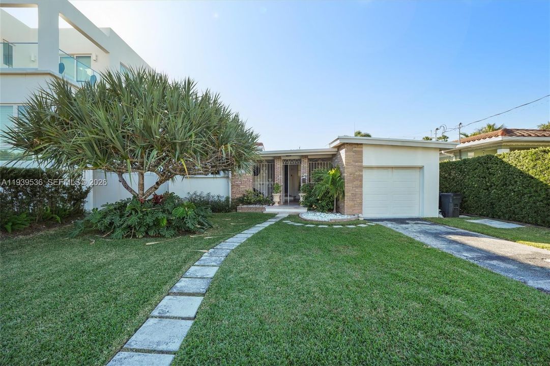 For Sale: $4,250,000 (6 beds, 4 baths, 0 Square Feet)