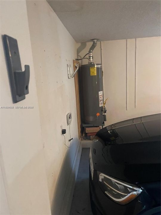 В аренду: $5,400 (4 спален, 2 ванн, 2339 Квадратных фут)