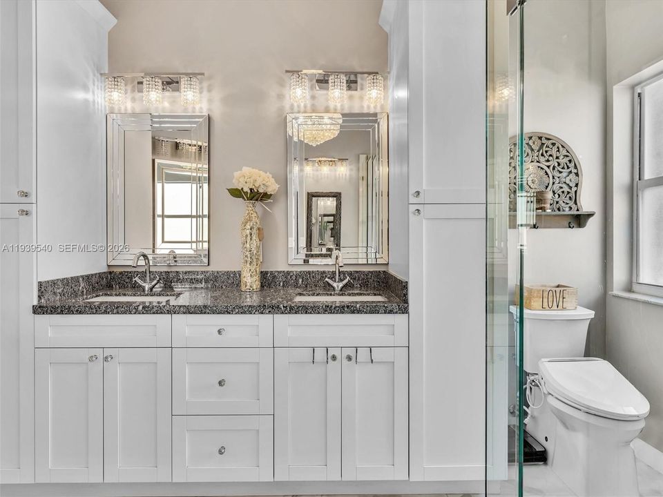 待售: $765,000 (4 贝兹, 3 浴室, 2391 平方英尺)