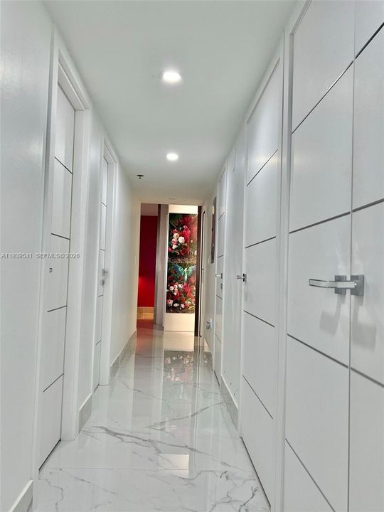 For Sale: $1,100,000 (3 beds, 2 baths, 1990 Square Feet)