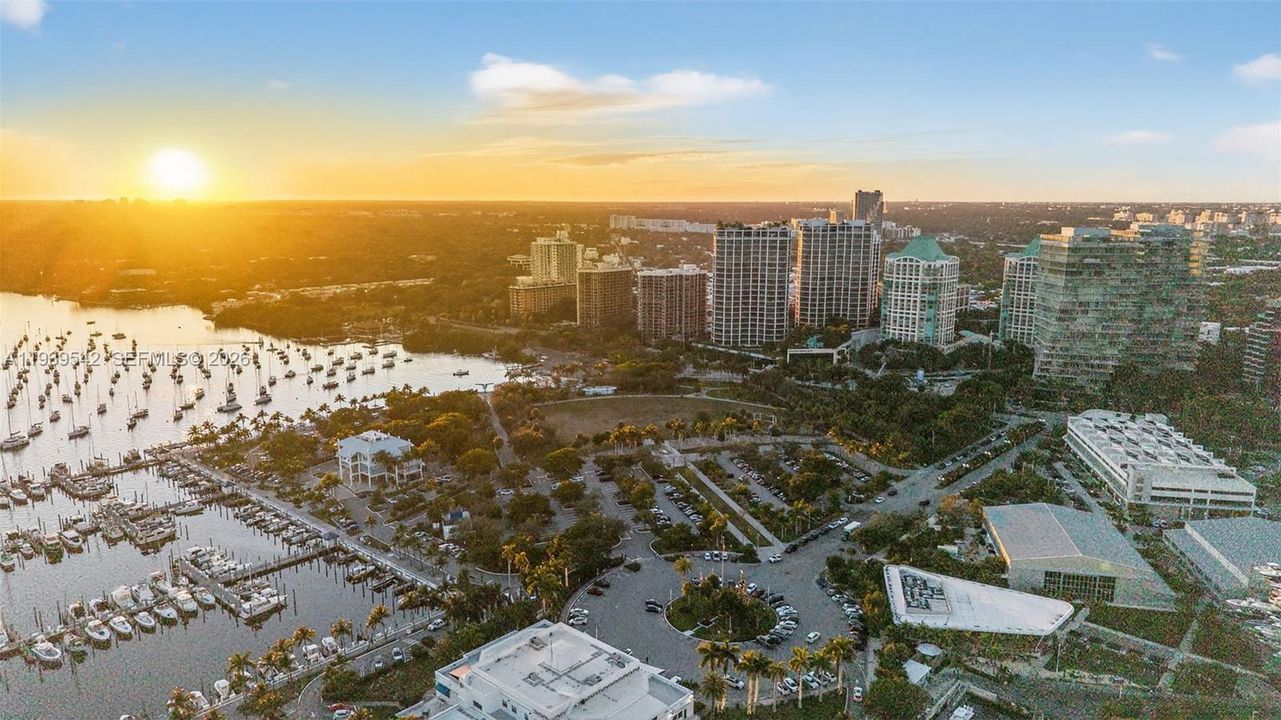 For Sale: $5,750,000 (3 beds, 3 baths, 2532 Square Feet)