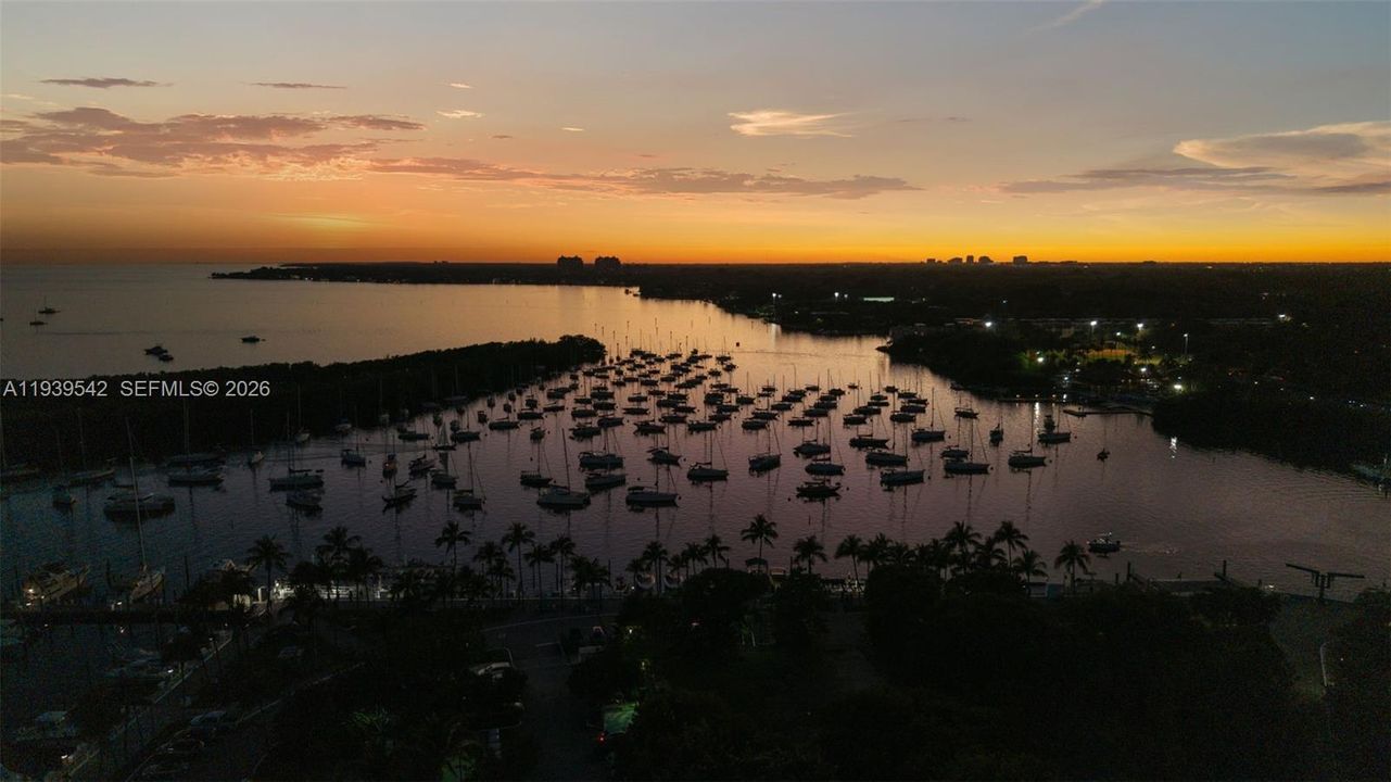 For Sale: $5,750,000 (3 beds, 3 baths, 2532 Square Feet)