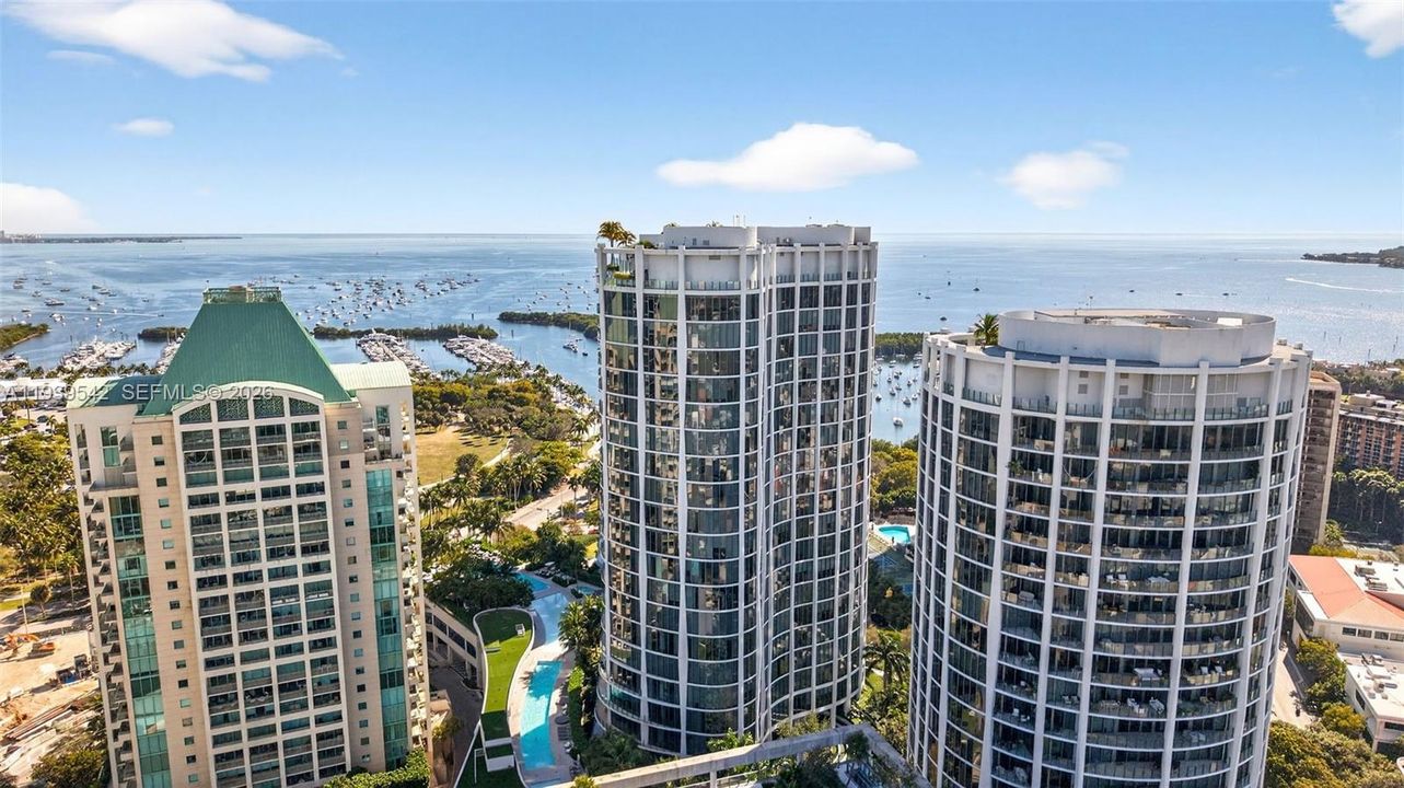 For Sale: $5,750,000 (3 beds, 3 baths, 2532 Square Feet)