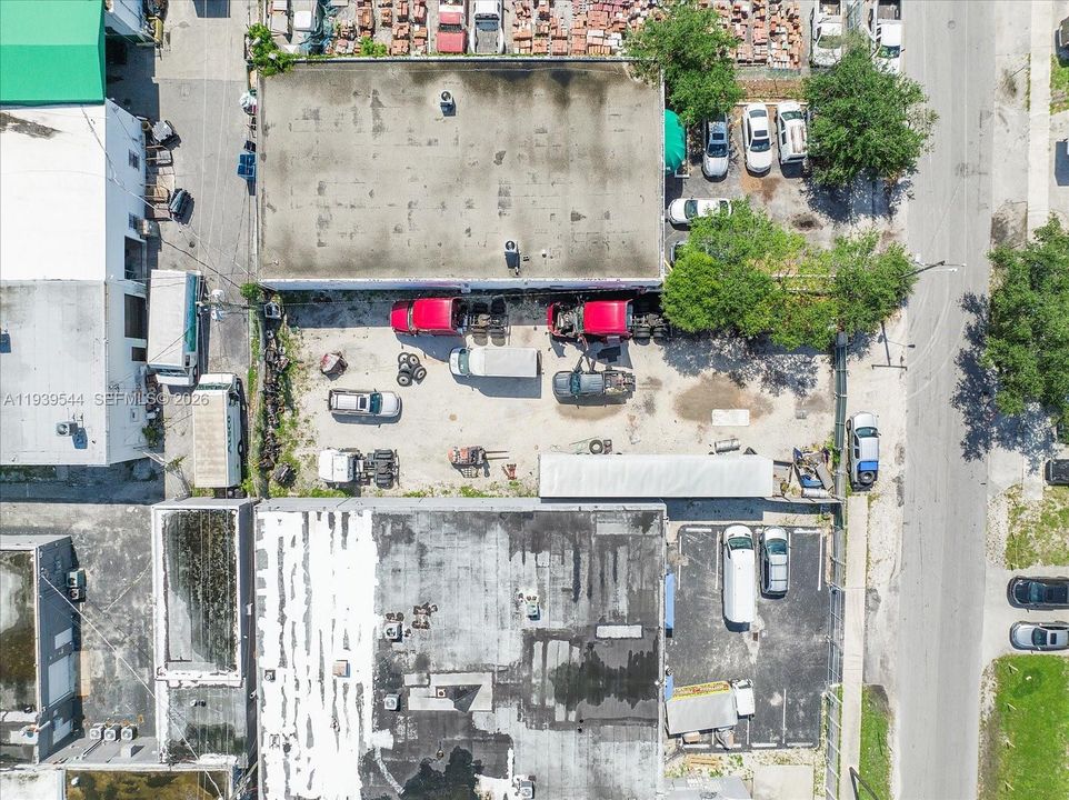 На продажу: $650,000 (0 спален, 0 ванн, 0 Квадратных фут)