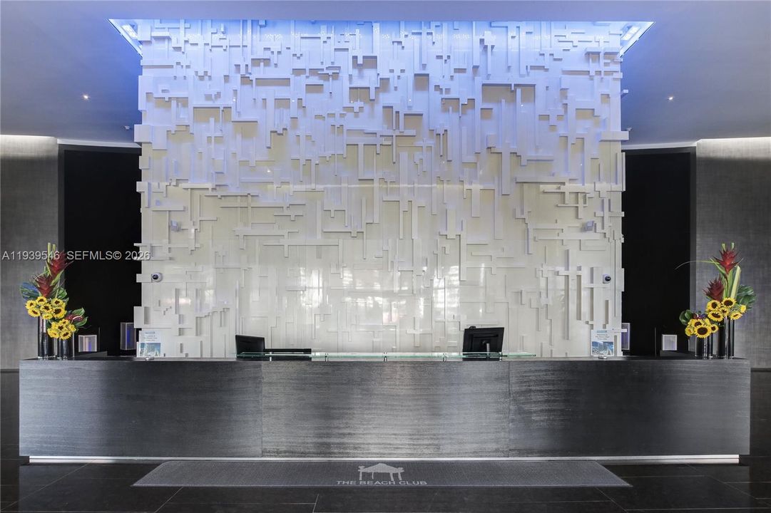 En Venta: $950,000 (3 camas, 3 baños, 1571 Pies cuadrados)