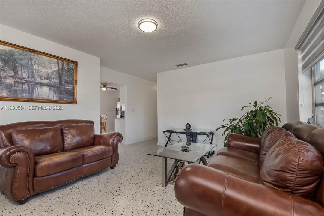 For Sale: $499,000 (0 beds, 0 baths, 1430 Square Feet)