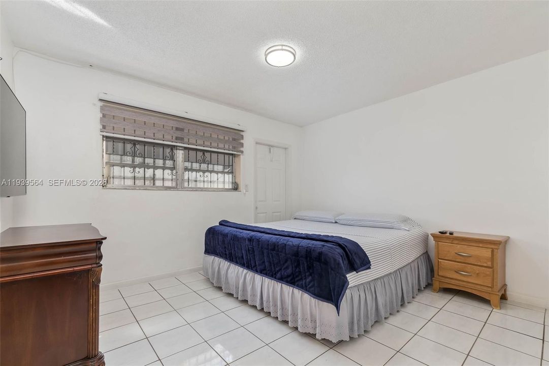 For Sale: $499,000 (0 beds, 0 baths, 1430 Square Feet)