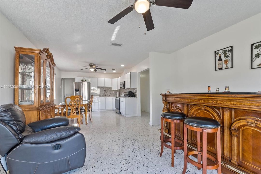 For Sale: $499,000 (0 beds, 0 baths, 1430 Square Feet)