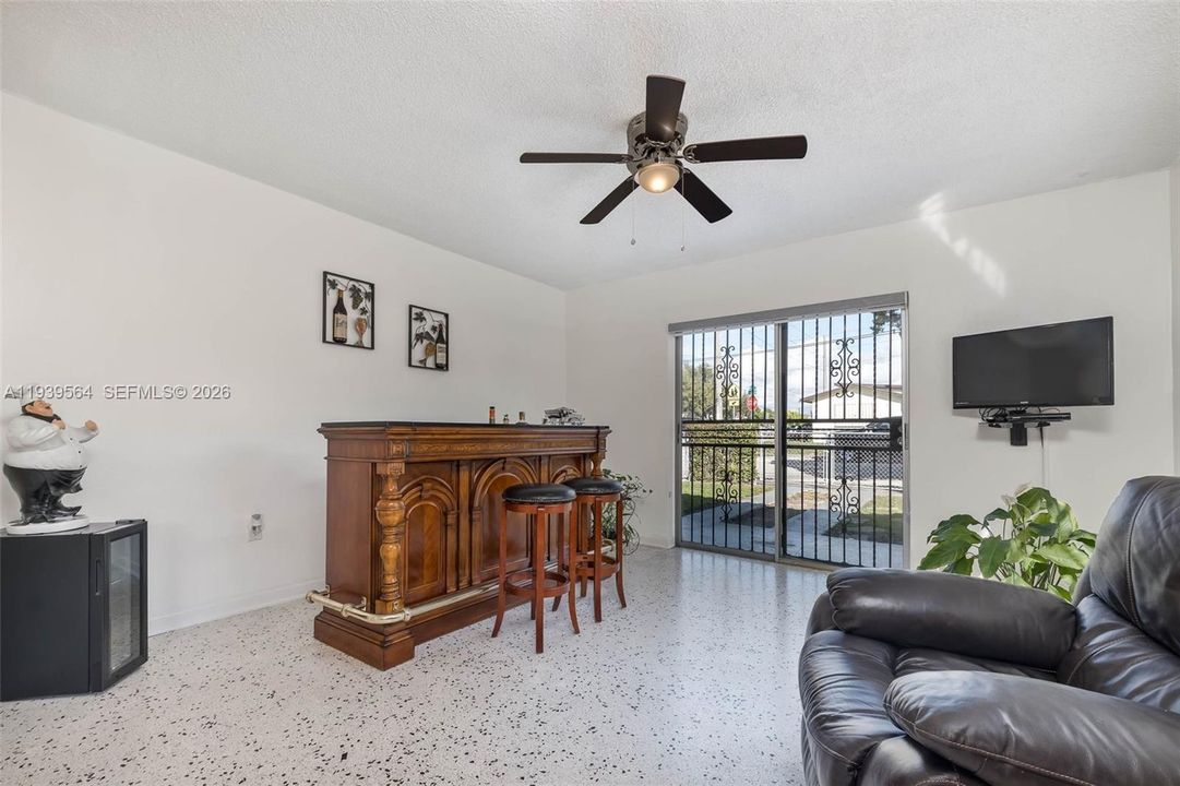 For Sale: $499,000 (0 beds, 0 baths, 1430 Square Feet)