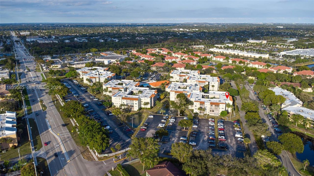 В аренду: $1,650 (1 спален, 1 ванн, 810 Квадратных фут)