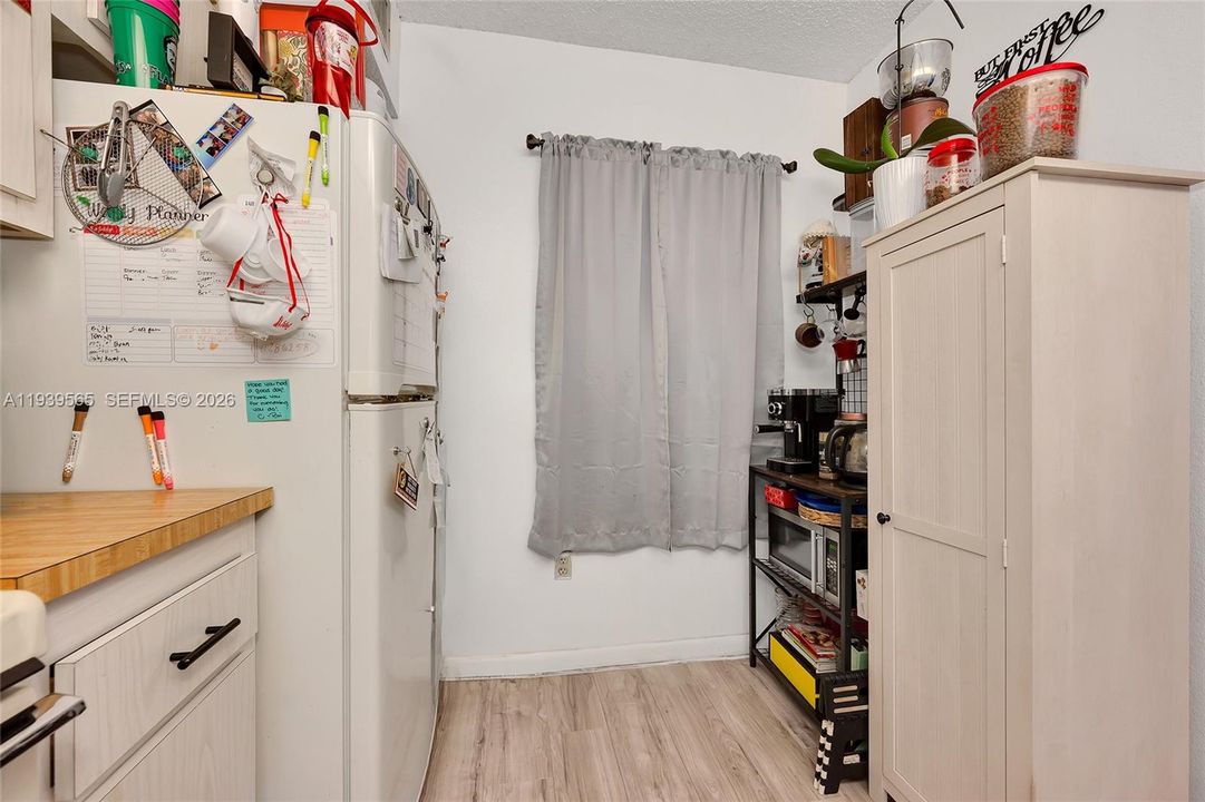 В аренду: $1,650 (1 спален, 1 ванн, 810 Квадратных фут)