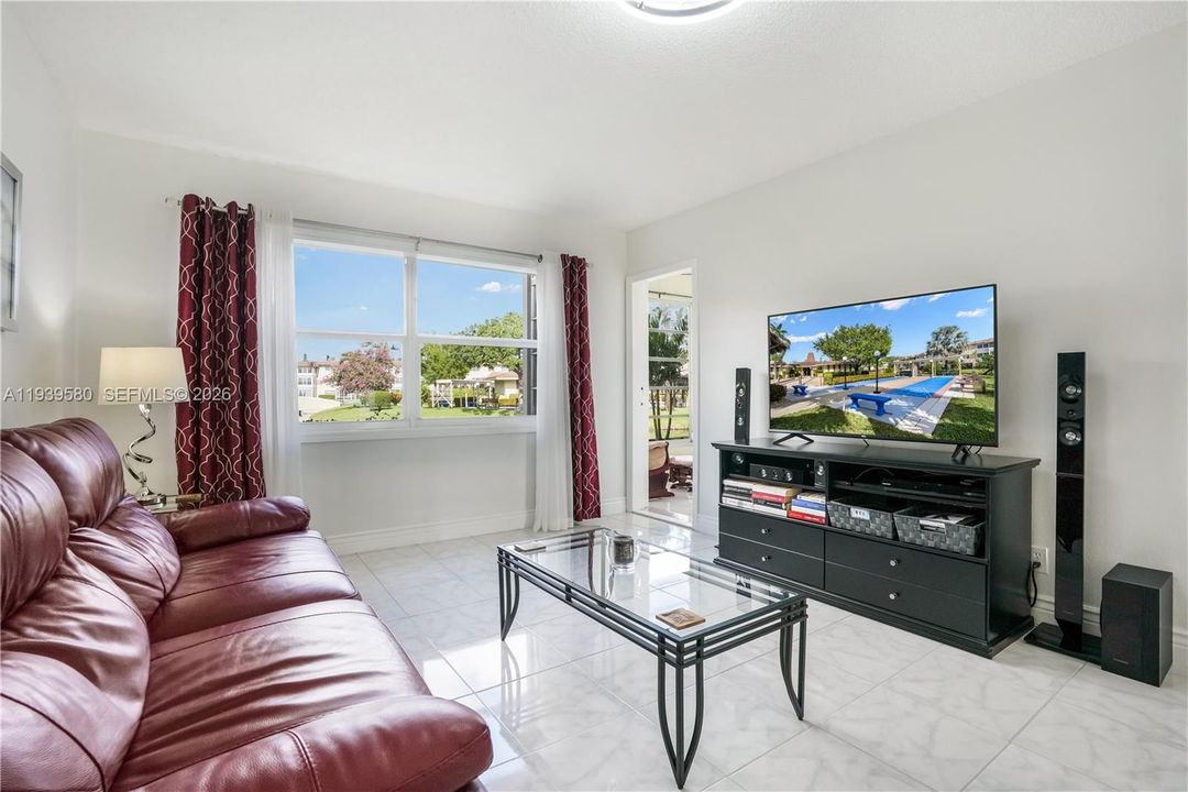 En Venta: $115,000 (1 camas, 1 baños, 684 Pies cuadrados)