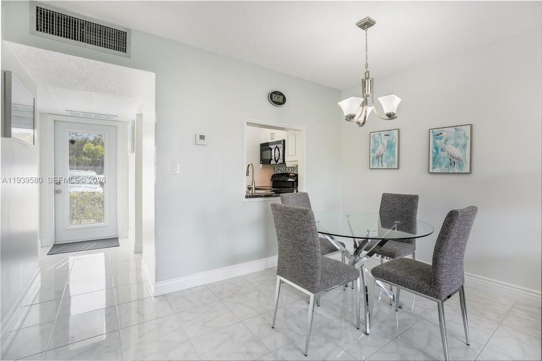 En Venta: $115,000 (1 camas, 1 baños, 684 Pies cuadrados)