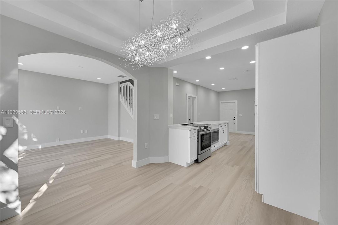 For Sale: $545,000 (3 beds, 2 baths, 1442 Square Feet)