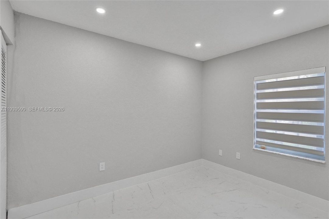 В аренду: $3,000 (3 спален, 2 ванн, 1061 Квадратных фут)