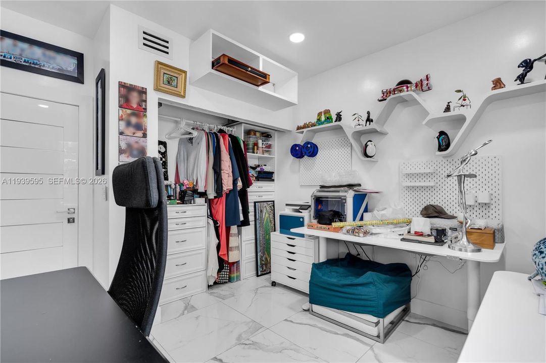 待售: $565,000 (3 贝兹, 2 浴室, 1178 平方英尺)