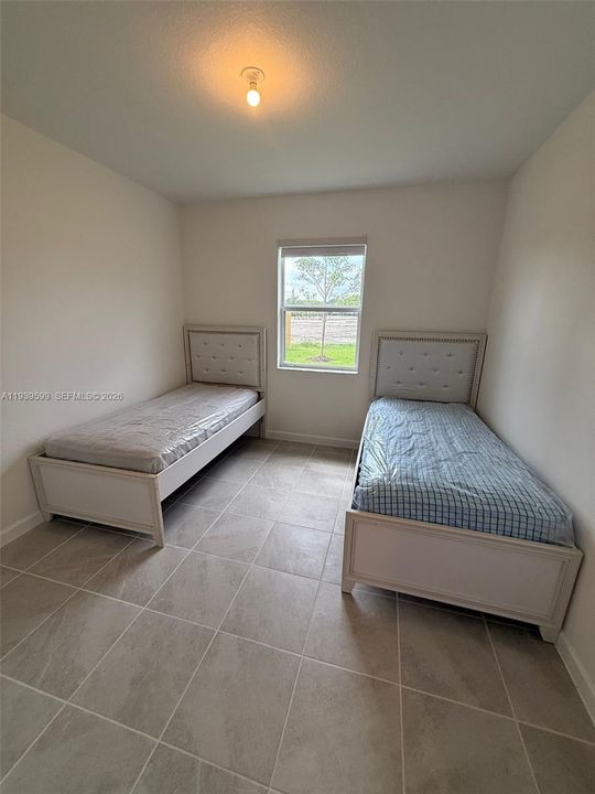 For Rent: $2,000 (2 beds, 1 baths, 0 Square Feet)
