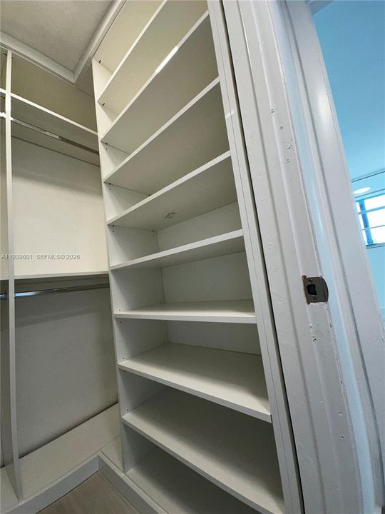 En Renta: $2,750 (2 camas, 2 baños, 1037 Pies cuadrados)