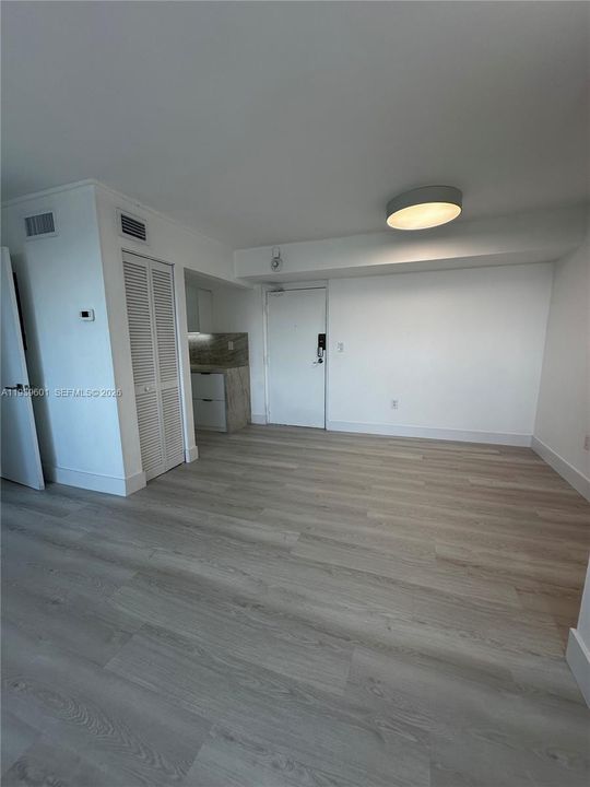 En Renta: $2,750 (2 camas, 2 baños, 1037 Pies cuadrados)