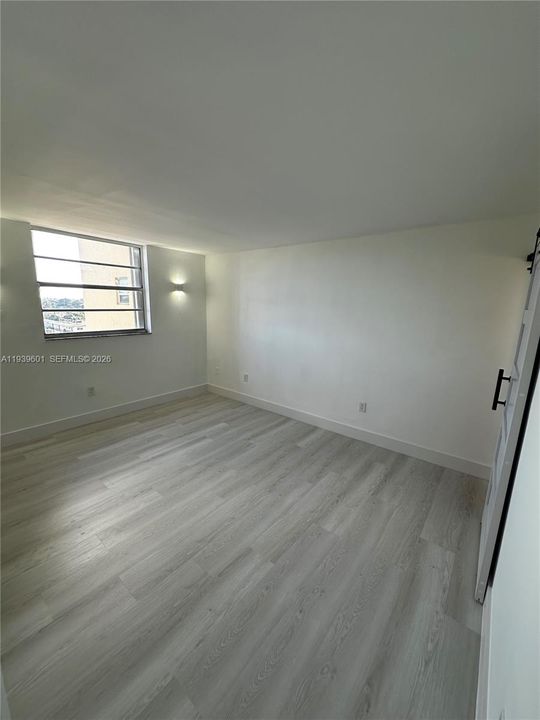 En Renta: $2,750 (2 camas, 2 baños, 1037 Pies cuadrados)