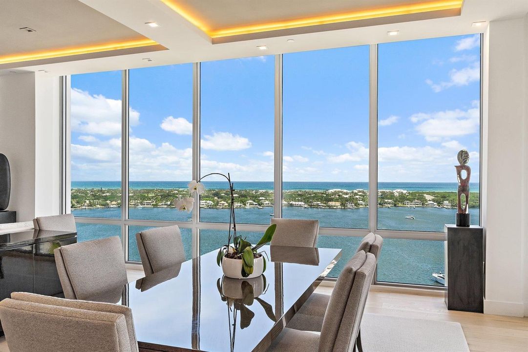 Formal Dining