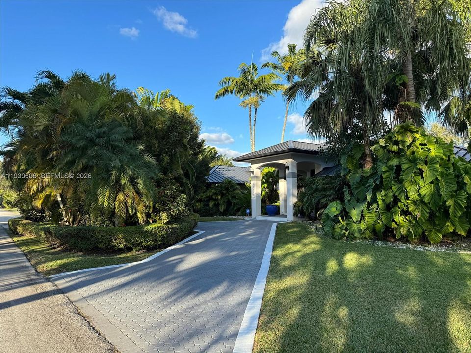 待售: $1,750,000 (5 贝兹, 4 浴室, 0 平方英尺)